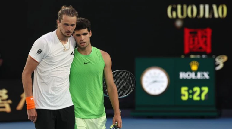 Алькарас и Зверев сыграли третий самый долгий матч в истории Australian Open