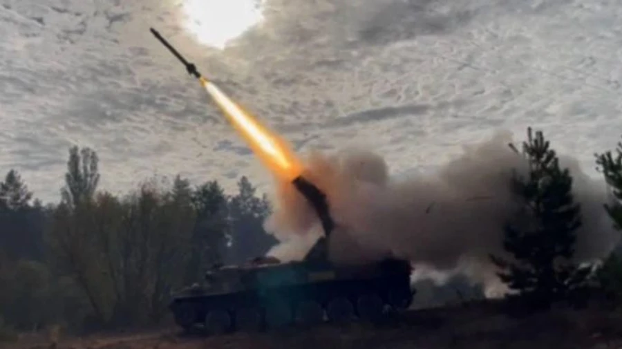 Ukrainian defenders kill 350 Russian soldiers and destroy air defence system in 24 hours
