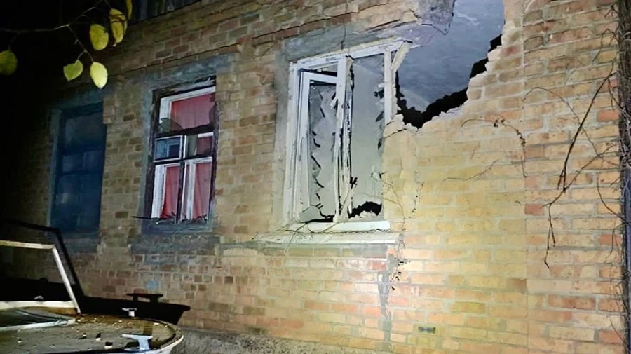 Ворог з Градів і важкої артилерії гатив по Нікополю, є поранений