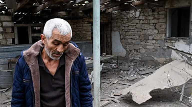 Небажаний визволитель: у чому ключова відмінність Карабаху від Донбасу та Криму