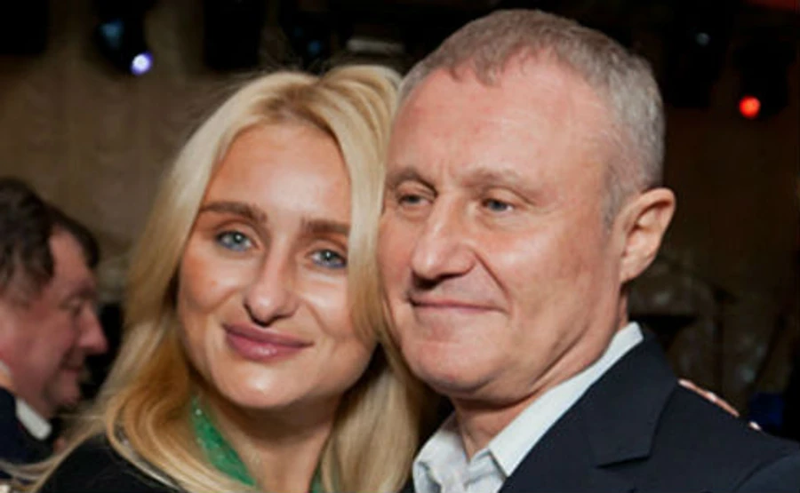 Суркіс у день народження отримав 2-мільйонний подарунок від дочки