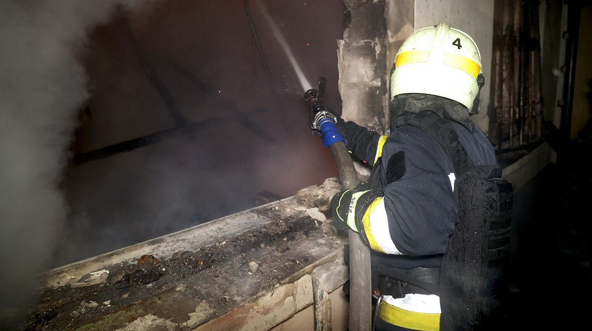 Five people injured and electric transport out of service in Mykolaiv after Russian attack