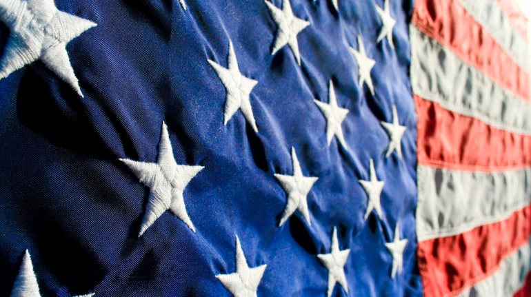 За рік довіра українців до США знизилася у два рази