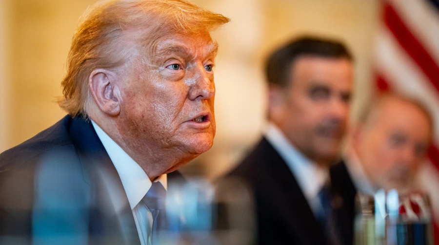 Трамп обсудил сроки ударов по Ирану, но решение еще не принято - СМИ