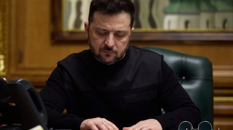 Zelenskyy: Iranian people deserve chance to overthrow terrorist regime