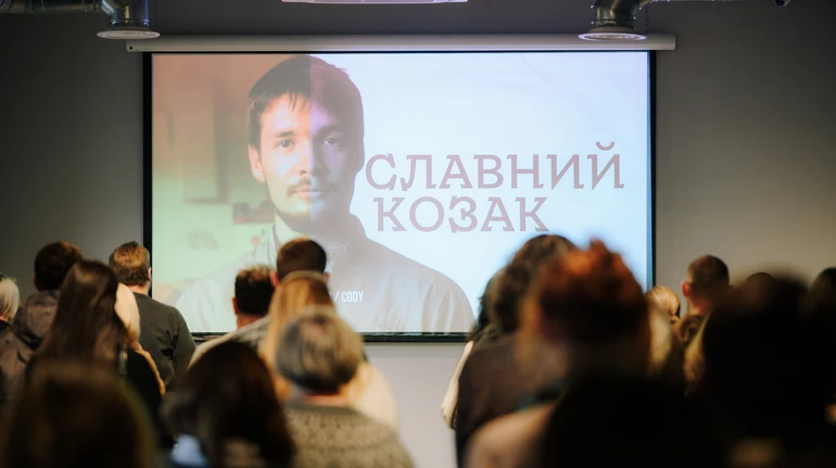 Для них свобода була істиною. Як дружини полеглих військових проживають втрату та будують пам'ять