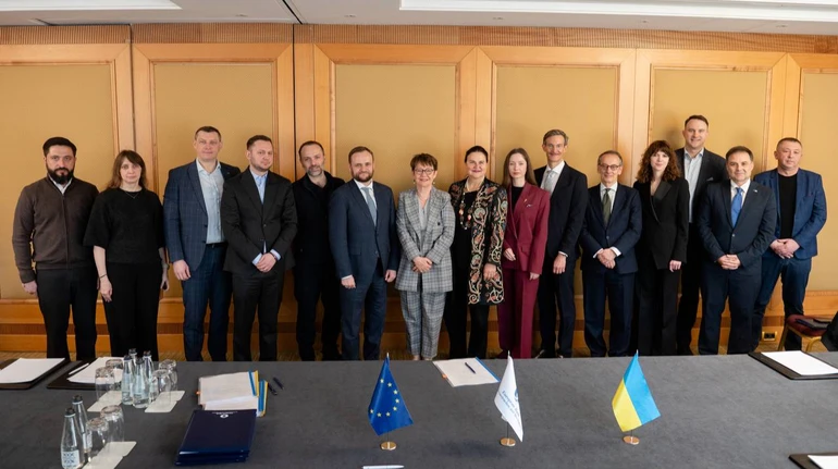 Укрзалізниця отримає 54 мільйони євро гранту: на що підуть кошти