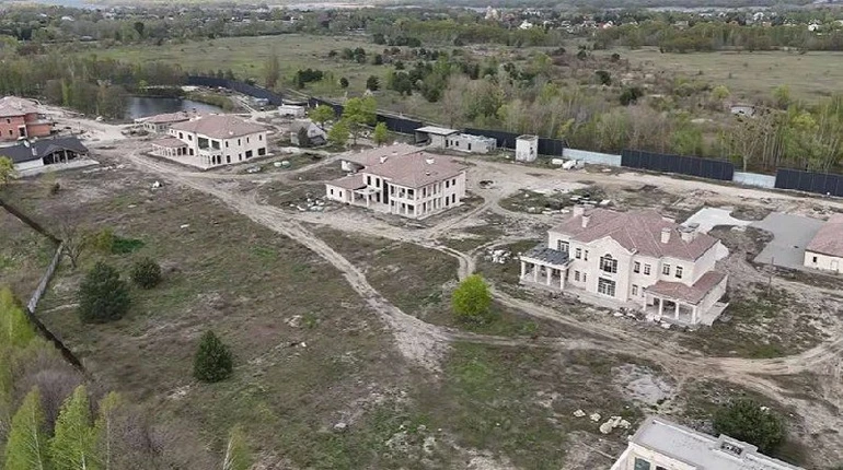 Відмивання 460 млн на Династії: Суд обрав запобіжні заходи ще 4 підозрюваним