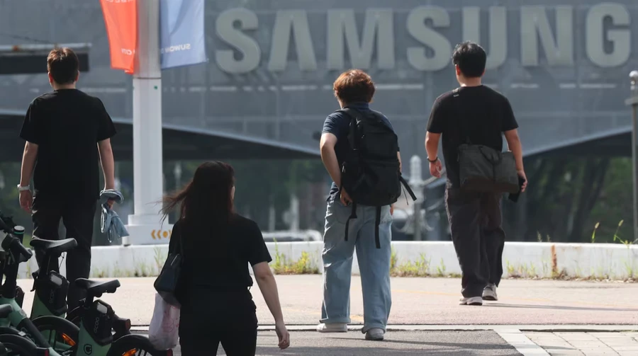 Сотрудники подразделения смартфонов и телевизоров Samsung готовятся к акции протеста