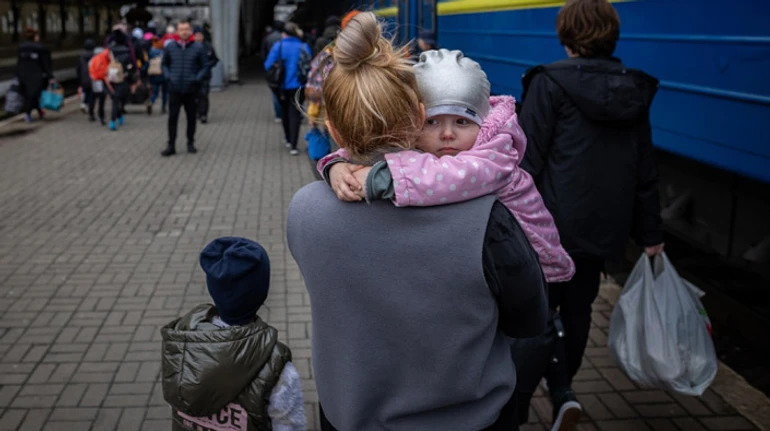 Три психологічні виклики, з якими найчастіше стикаються українські біженці