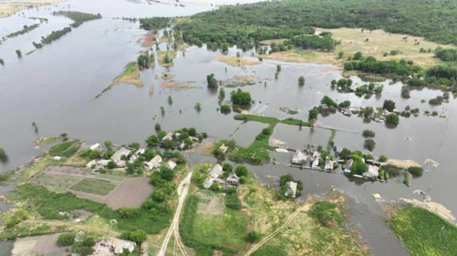 Оккупанты за два дня нашли 60 тел, которые стали жертвами подрыва ГЭС – Генштаб