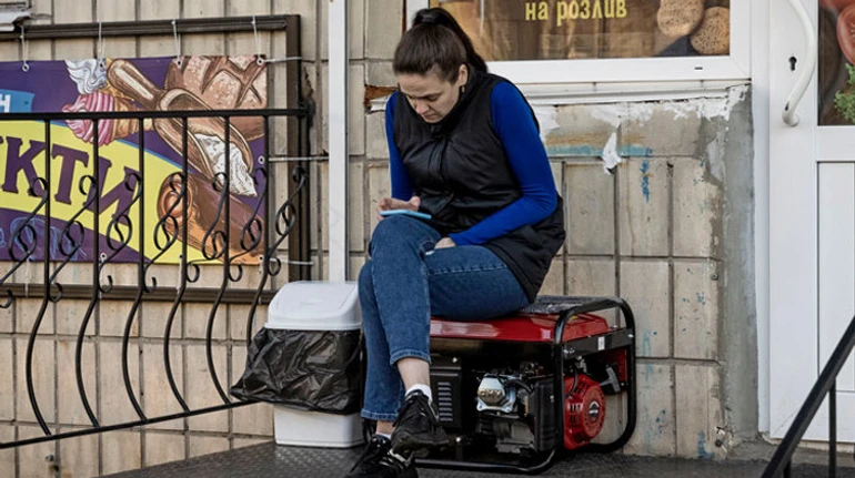 Прорвали блокаду. Как завезти генераторы и обогреватели без пошлины и НДС