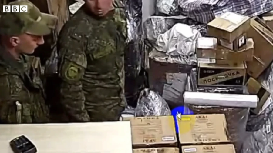 Прикрыть мародеров: российская почта отключила видеотрансляции из своих отделений возле Украины