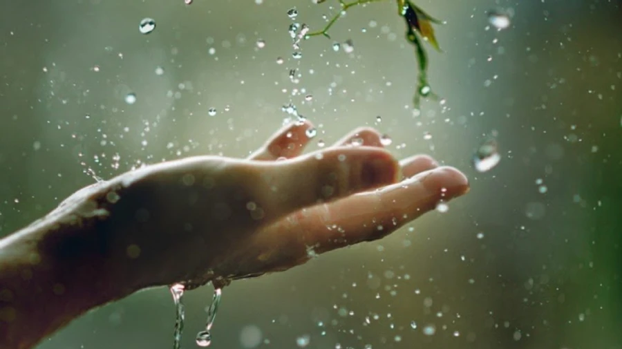 В останні дні місяця повернуться дощі та грози