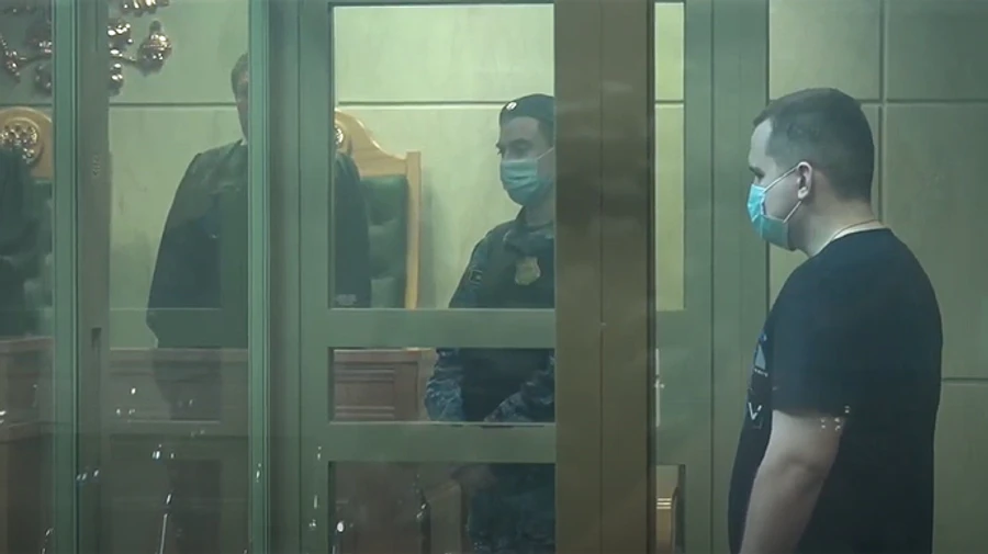 В Росії чоловікові дали 8 років колонії нібито за шпигунство на користь України