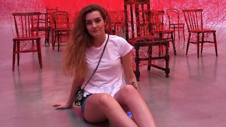 У мережі опублікували відео із дівчиною Протасевича, яка визнає провину