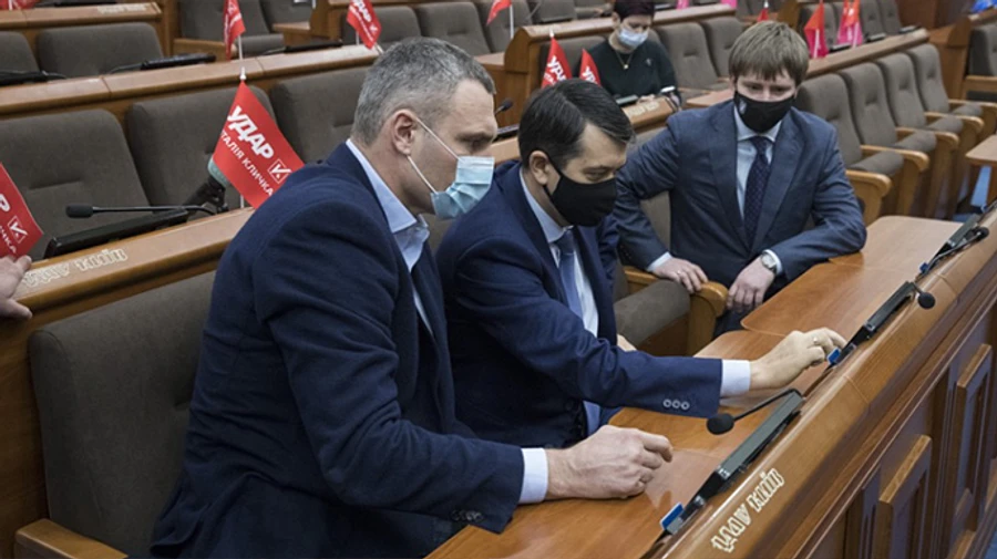 Кличко повчив Разумкова, як правильно голосувати