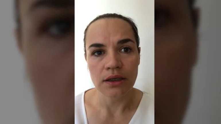 Тихановська пояснила свій від'їзд: Не дай Боже опинитися перед таким вибором, як я