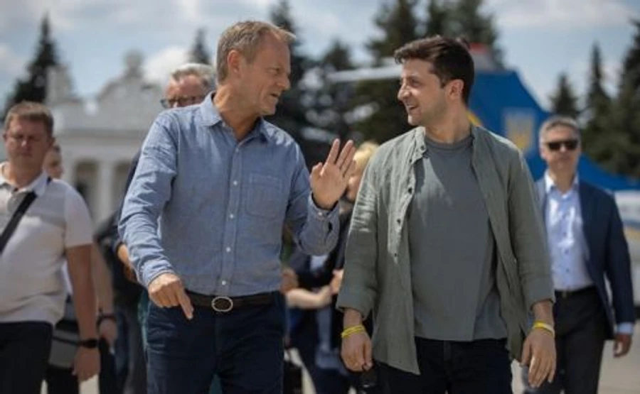 Зеленский набрал Туска по поводу России в G7