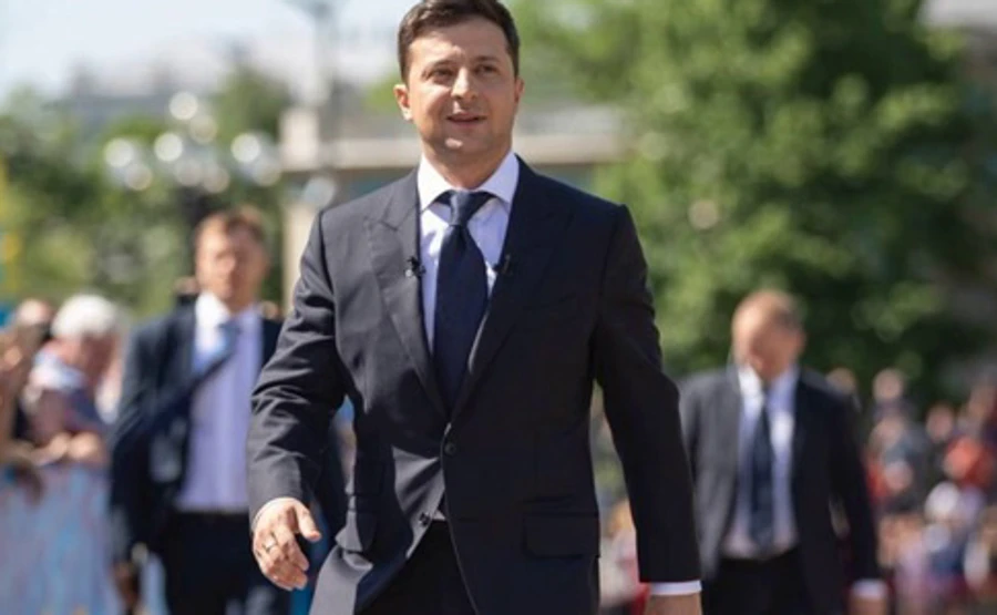 Зеленський розповів про свій перший указ