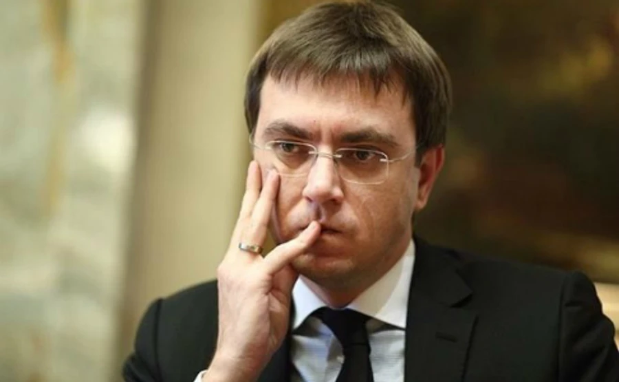 Омелян взявся за очільника Укртрансбезпеки через російський Крим на мапі