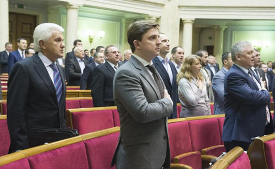 Стали відомі імена нардепів, яких розслідує ГПУ через е-декларації