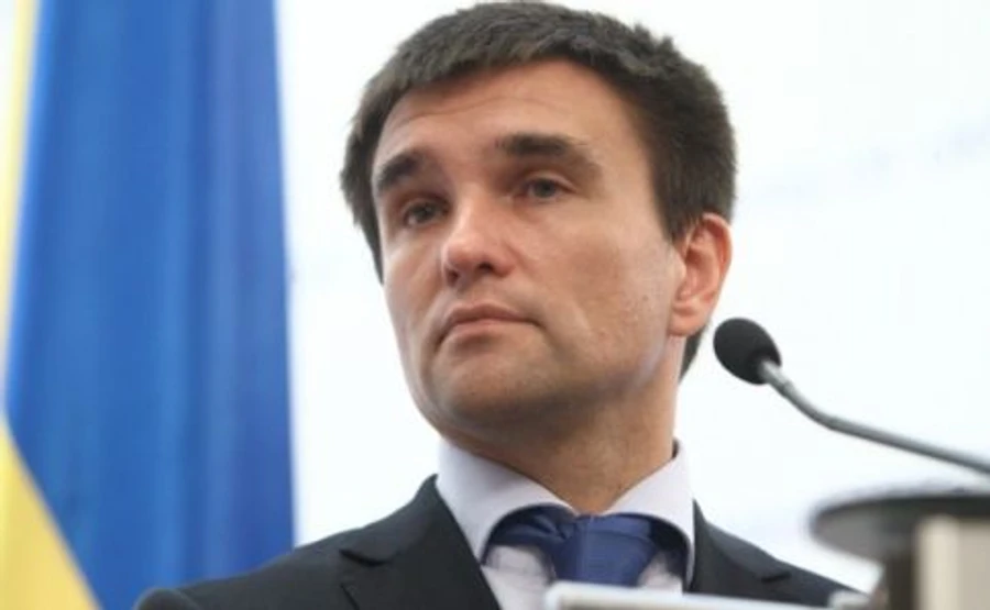 Климкин: РФ несет угрозу для авиаперелетов над Черным морем