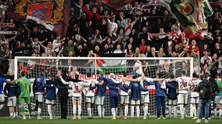 Самый странный участник еврокубков: Райо выгнал Зозулю, играет на развалюхе, а его президент ненавидит фанатов