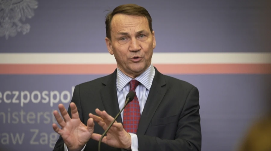 Сикорский считает, что страхи из-за передачи Украине Tomahawk преувеличены