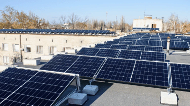 Garnier інвестує в українські лікарні: сонячна енергія для Миколаївського онкоцентру