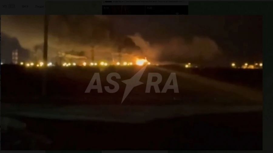 Russia's Rostov Oblast under attack by drones, oil refinery on fire – video