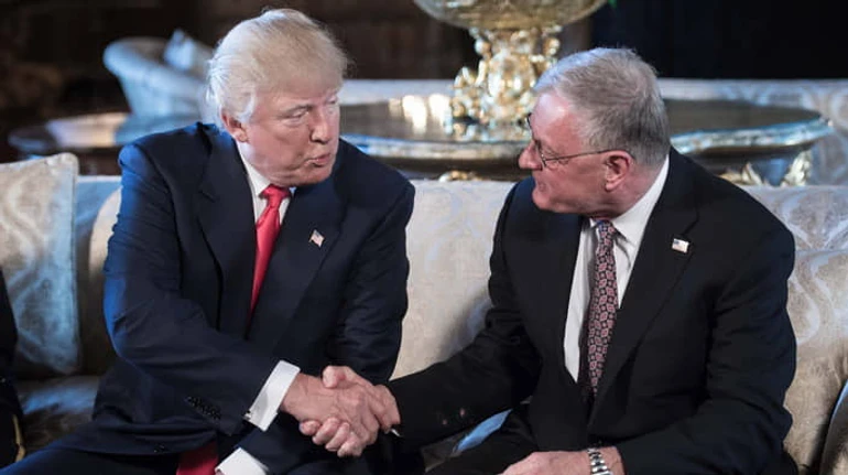 Разговоры о мире с позиции силы: что известно о Ките Келлоге, спецпредставителе Трампа по Украине