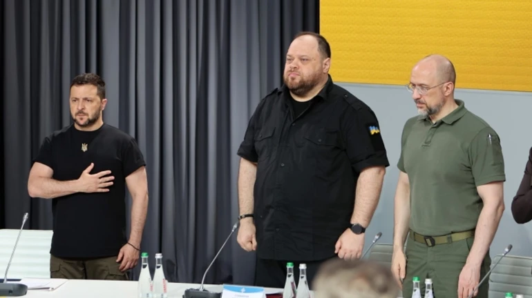 Zelenskyy promises to approve new budget on 28 November, says Ukraine's financial needs are guaranteed 