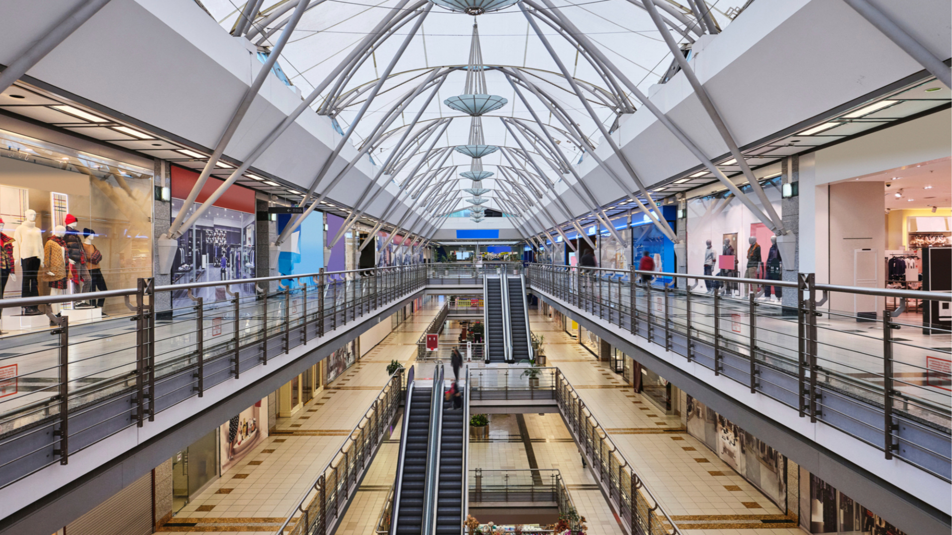 Air-raid warnings were in effect during record 30.8% of shopping centre operating hours in September