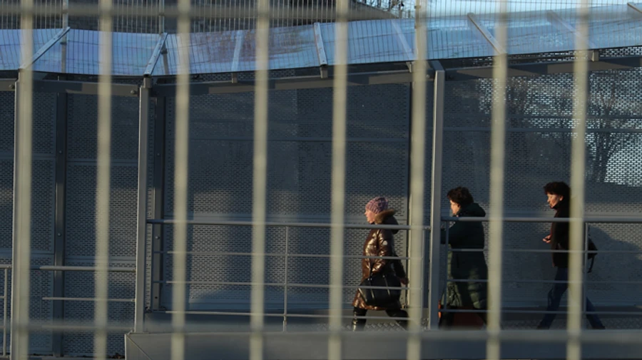 Estonia is ready to close border with Russia if influx of migrants increases