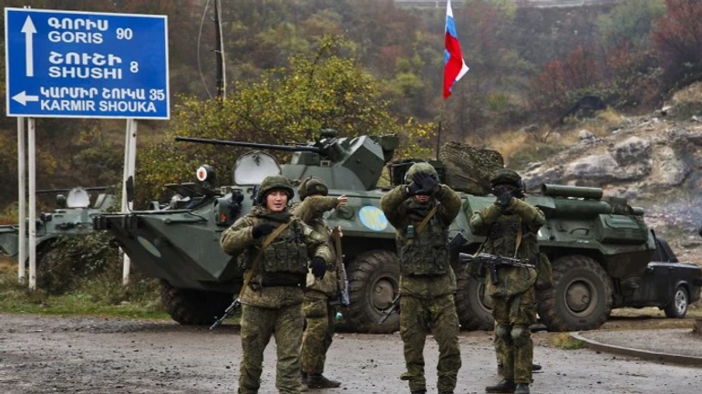 Азербайджан нашел доказательства обстрела своей территории российскими ракетами