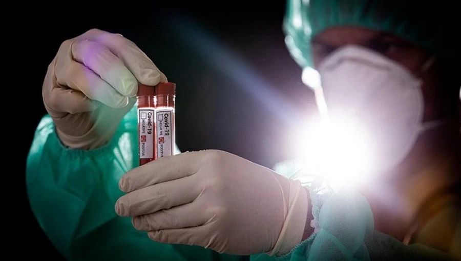 Ляшко объяснил, нужно ли умерших от коронавируса хоронить в плотном мешке