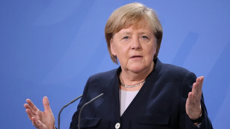Merkel rejects accusations that she was always trying to understand Putin