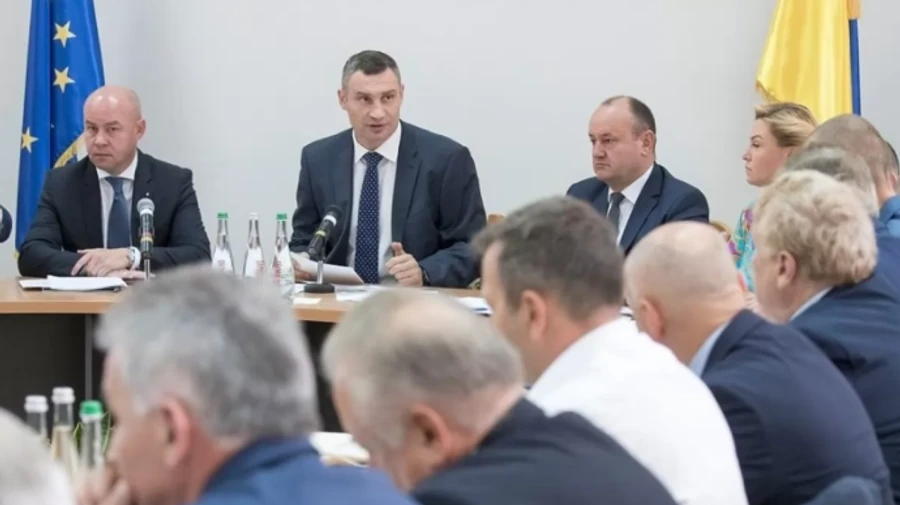 Проверки и обыски: Ассоциация городов требует встречи с Зеленским