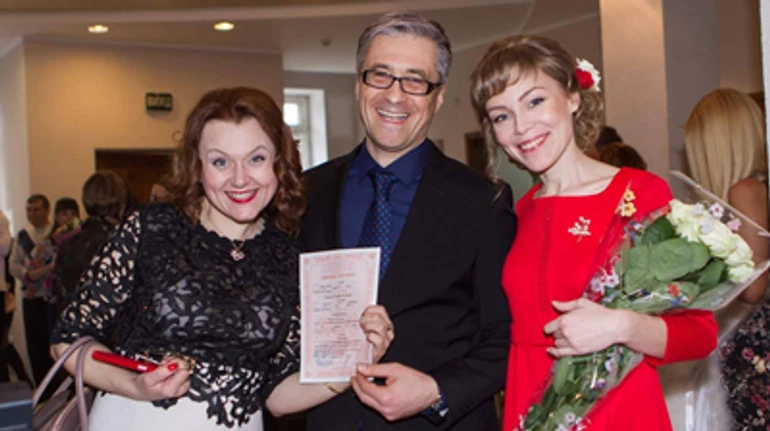 Власниця шлюбної агенції: Люди побоюються вступати в стосунки, бо не знають, чи зможуть себе завтра забезпечувати