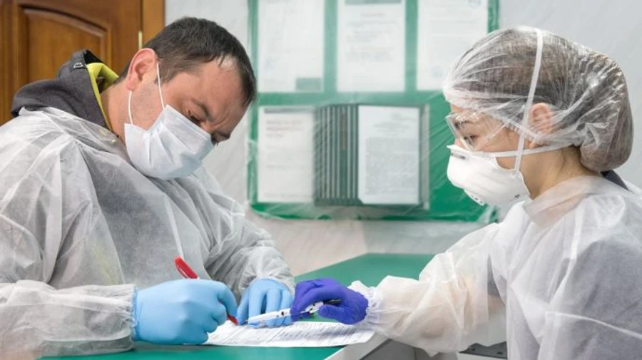 Количество больных COVID-19 в Украине превысило 19 тысяч, за сутки 16 смертей