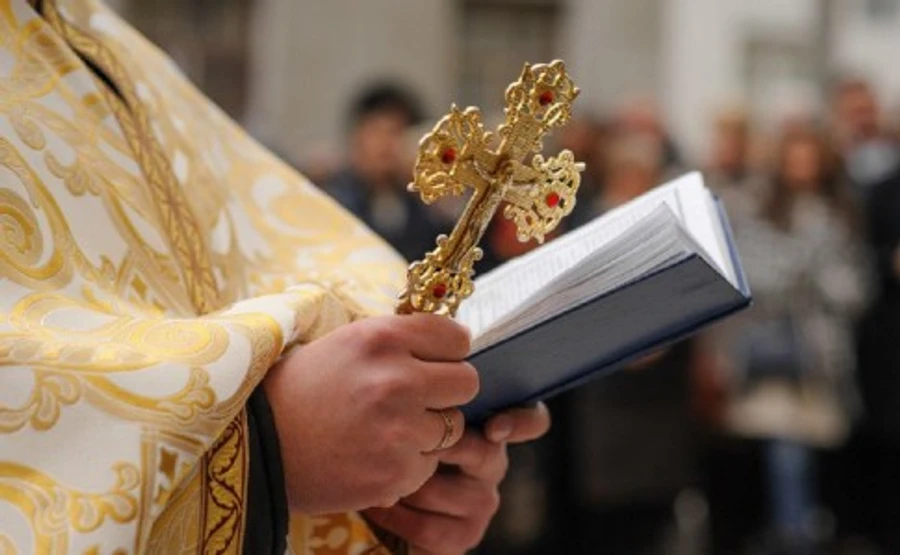 Трое священников подхватили коронавирус на Буковине