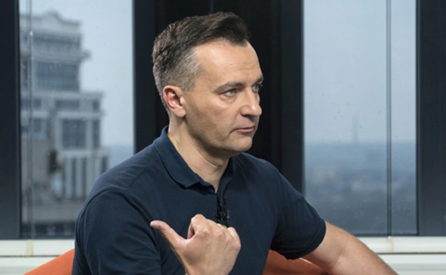 Полиция нашла мужчин, обливших Гнапа нечистотами