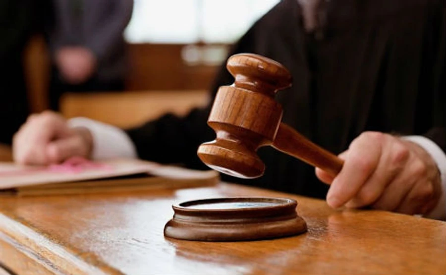 Екс-посадовцю МНС компенсують 1,5 мільйона за слідство проти нього