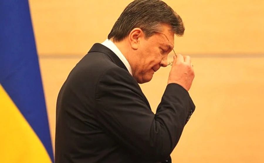 Янукович хочет, чтобы его допрашивали в Генпрокуратуре РФ