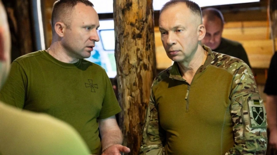 Ukraine's commander-in-chief inspects Kharkiv Oblast amid threat of new offensives by Russia – photo