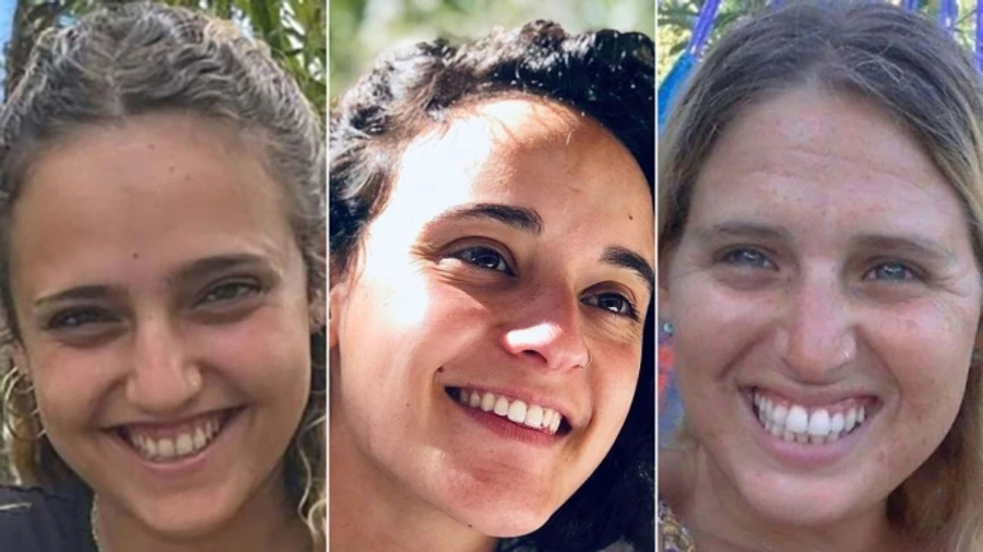 ХАМАС освободил трех израильских заложниц