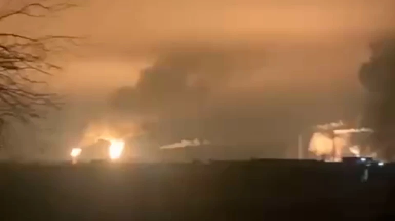 Дрони атакували нафтохімічний завод у Ставропольському краю РФ: спалахнула сильна пожежа