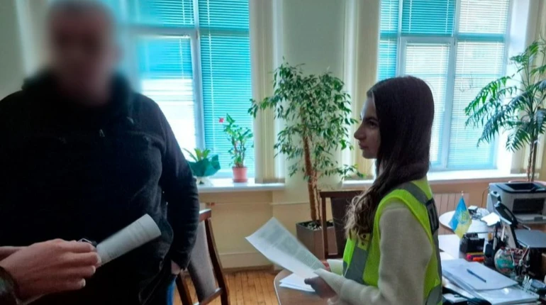 В Киеве чиновник получил подозрение из-за невыплаты 13 детям-сиротам единовременной денежной помощи