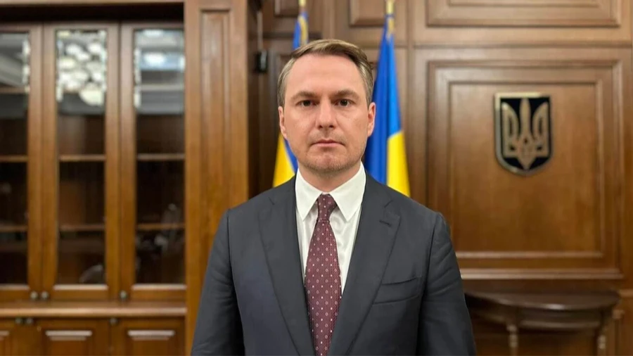 УП: Кравченко задержали на границе из-за отметки НАБУ и САП, но отпустили после звонка из Киева